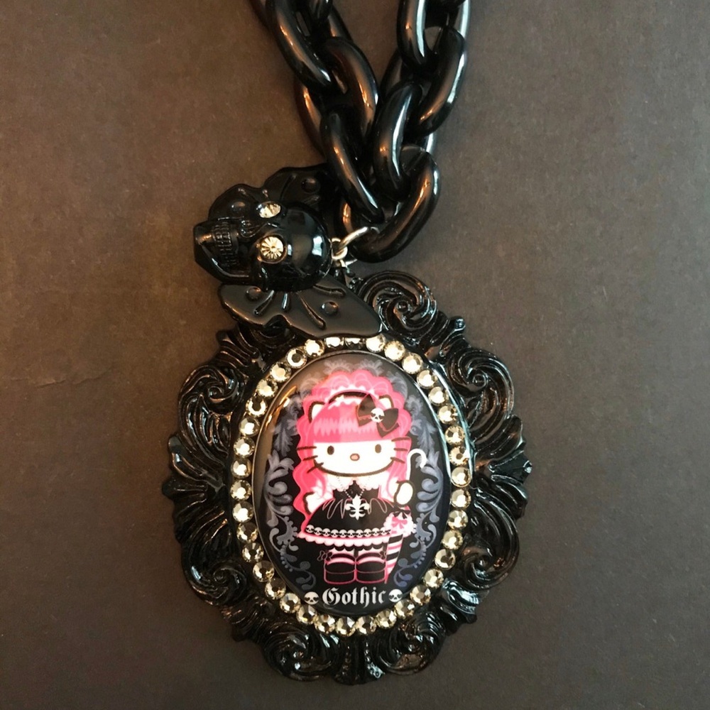 ISO Taraina Tarantino x Hello Kitty Lolita Gothic Black Pendant Necklace